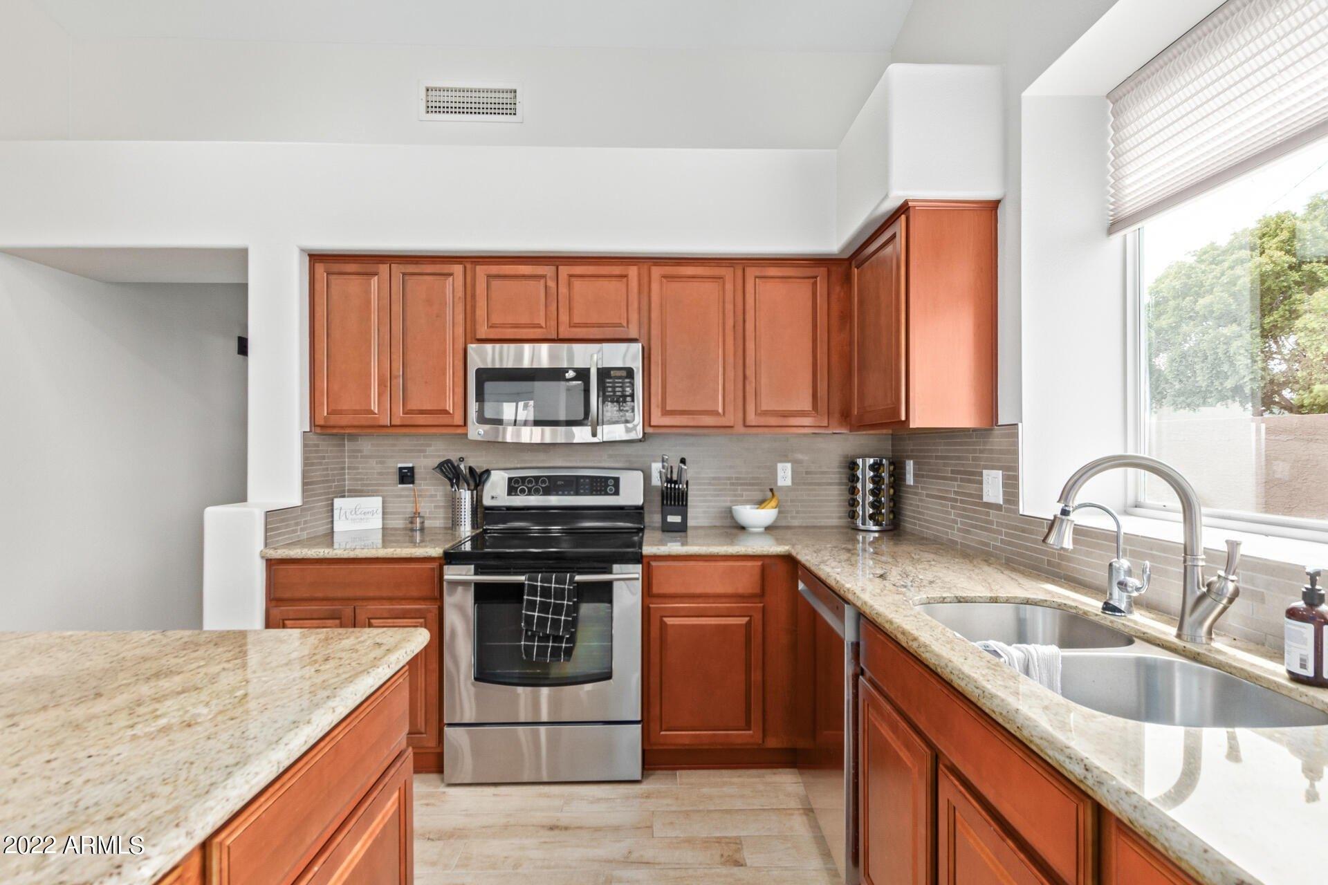 E Millbrae Ln, Gilbert, AZ 85234