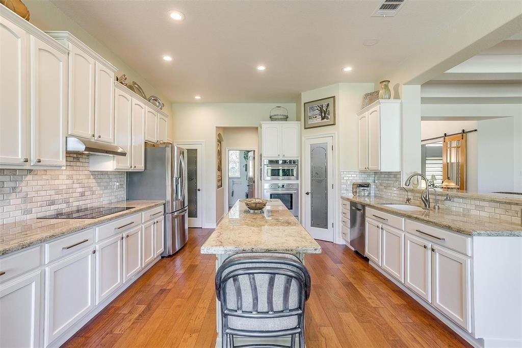 Los Rios Dr, Fort Worth, TX 76179