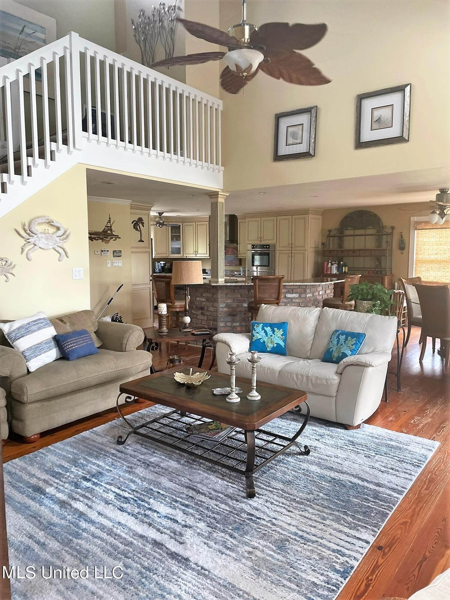 Fairway Dr, Pass Christian, MS 39571