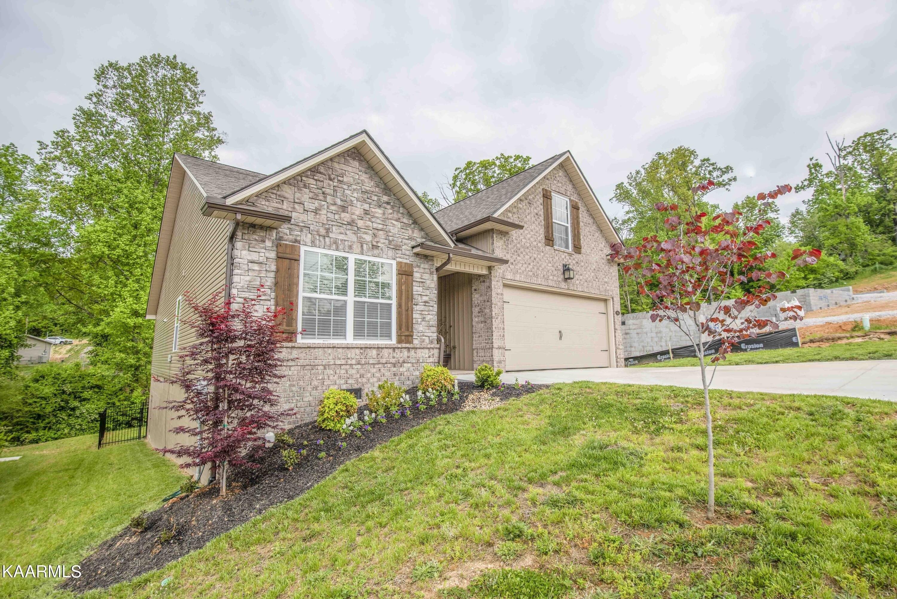 Meredith Lynn Way, Knoxville, TN 37924