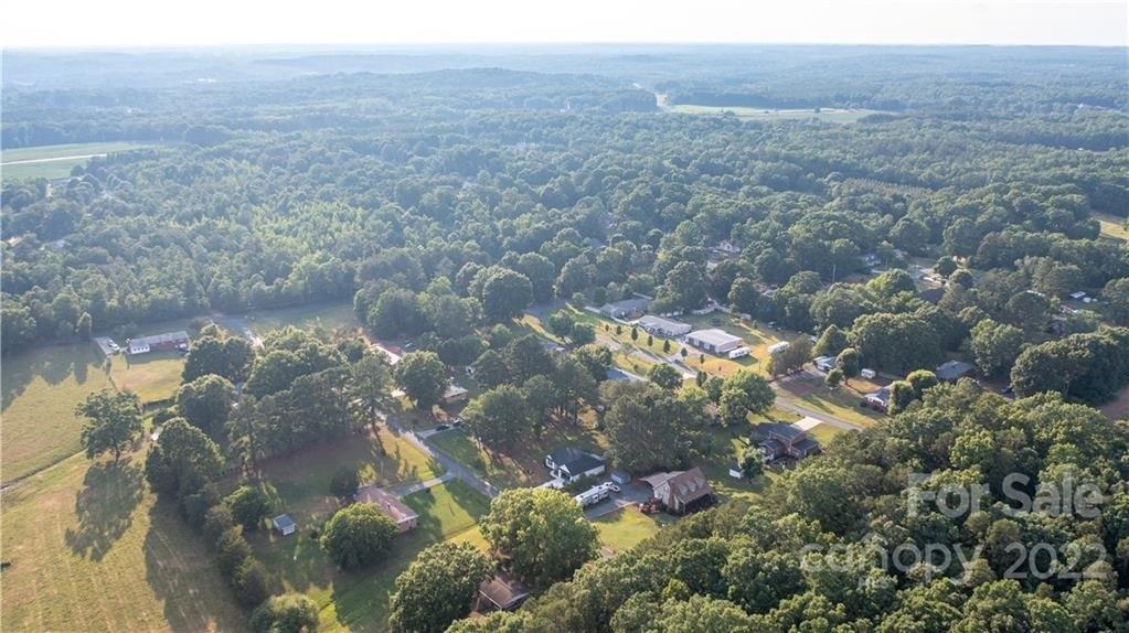 Seymore Ave, Albemarle, NC 28001
