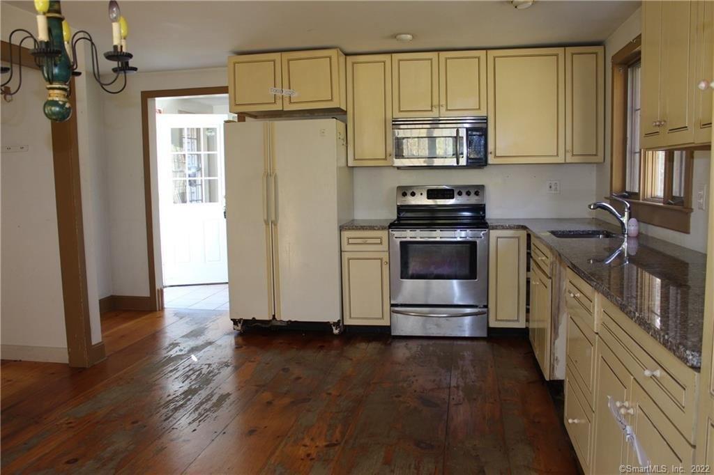 School House Rd, Preston, CT 06365