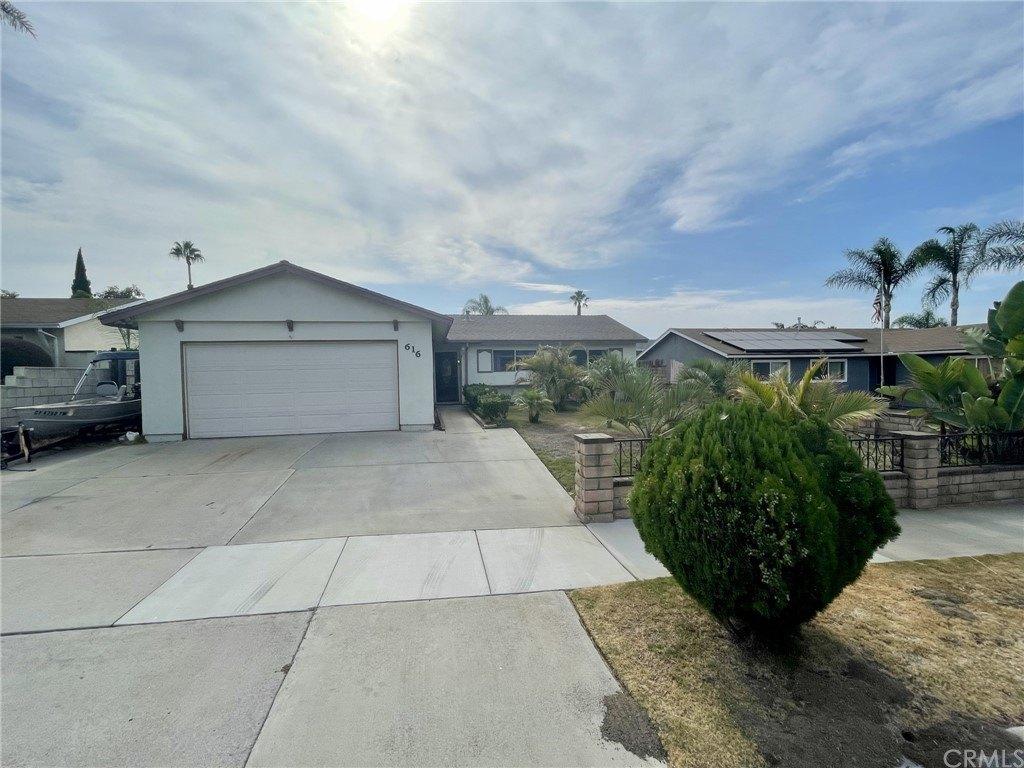 Charles Dr, Oceanside, CA 92057