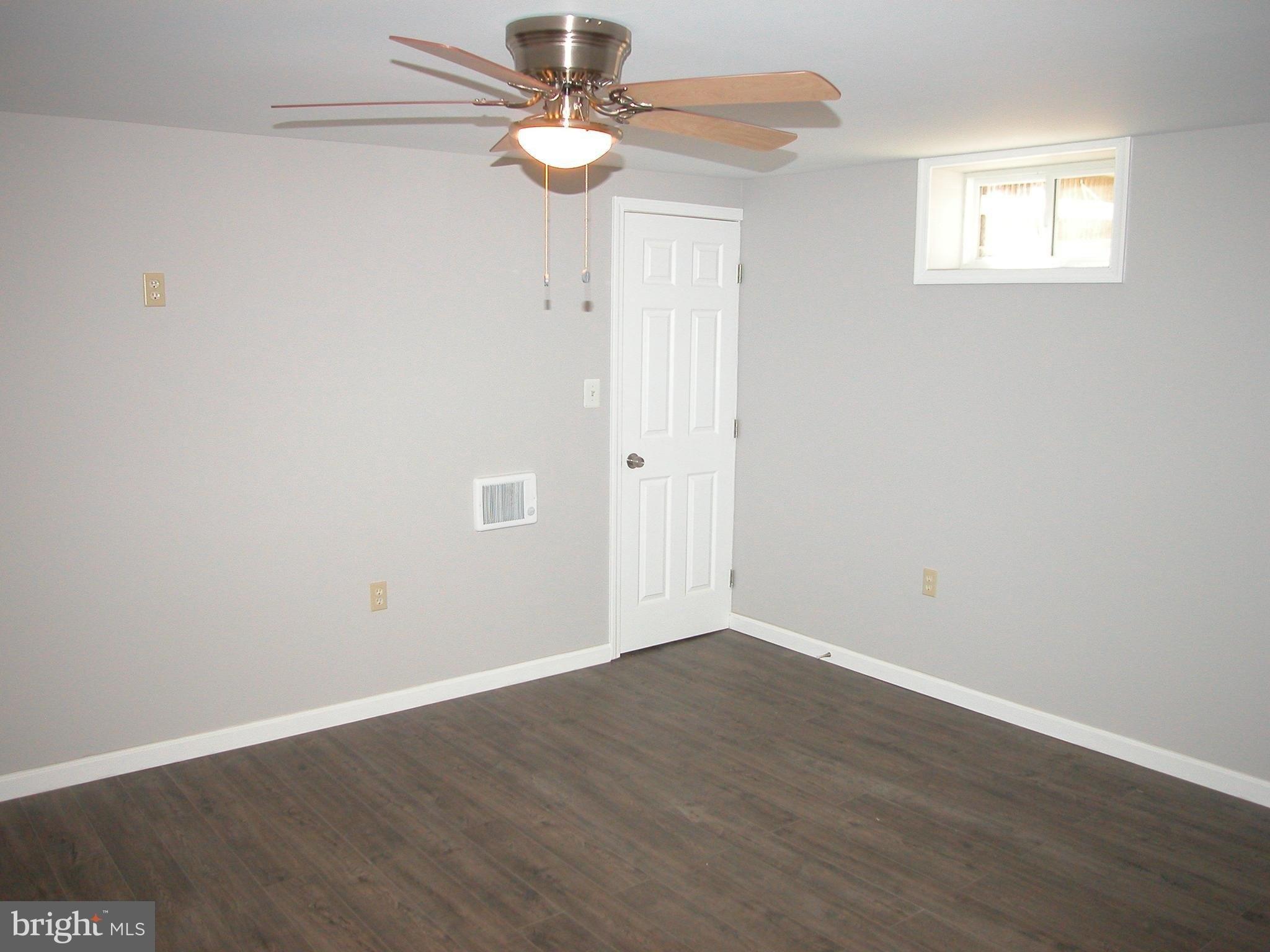 Sheridan Ave, Hagerstown, MD 21742