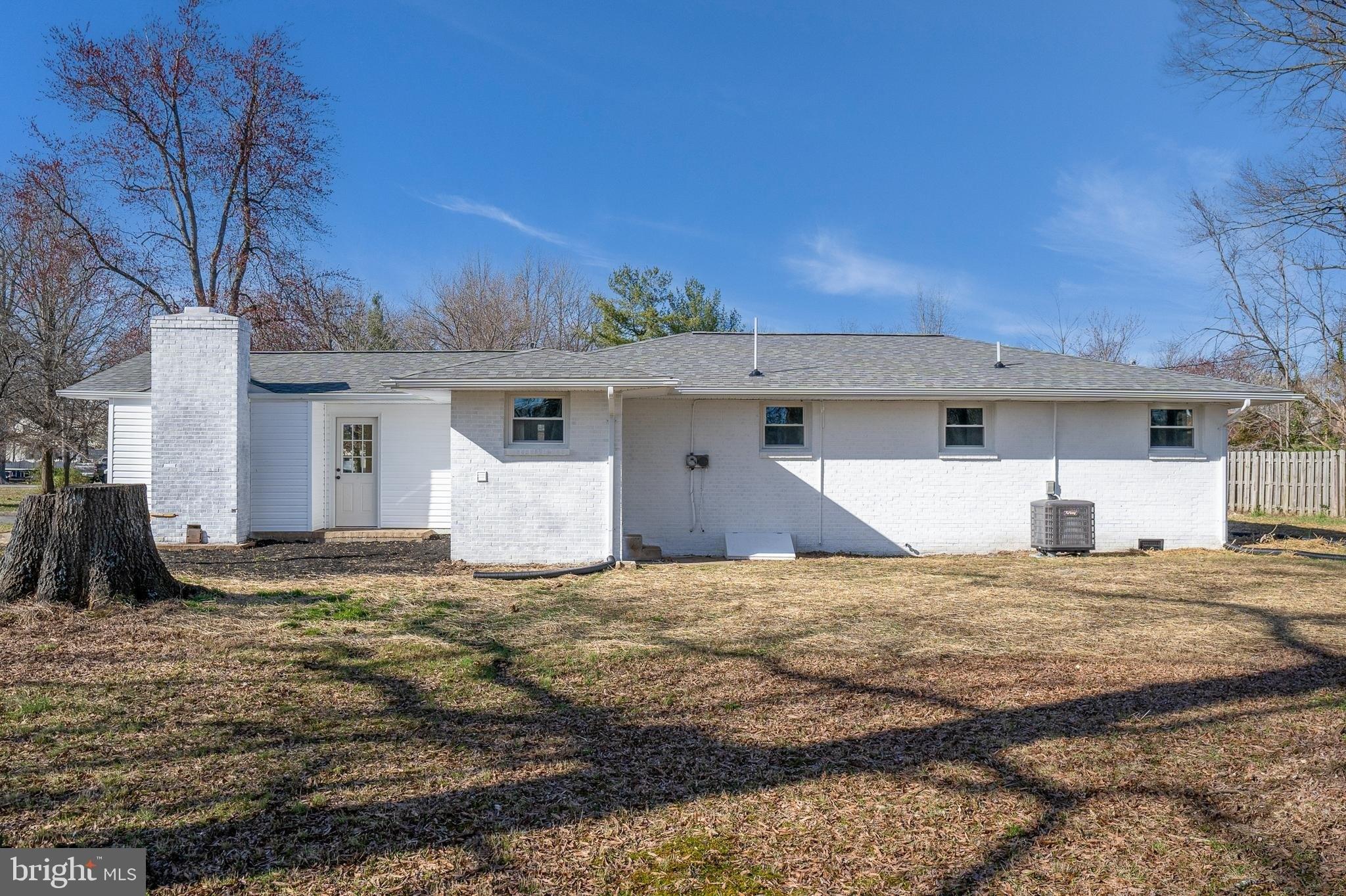 Ferry Rd, Fredericksburg, VA 22405