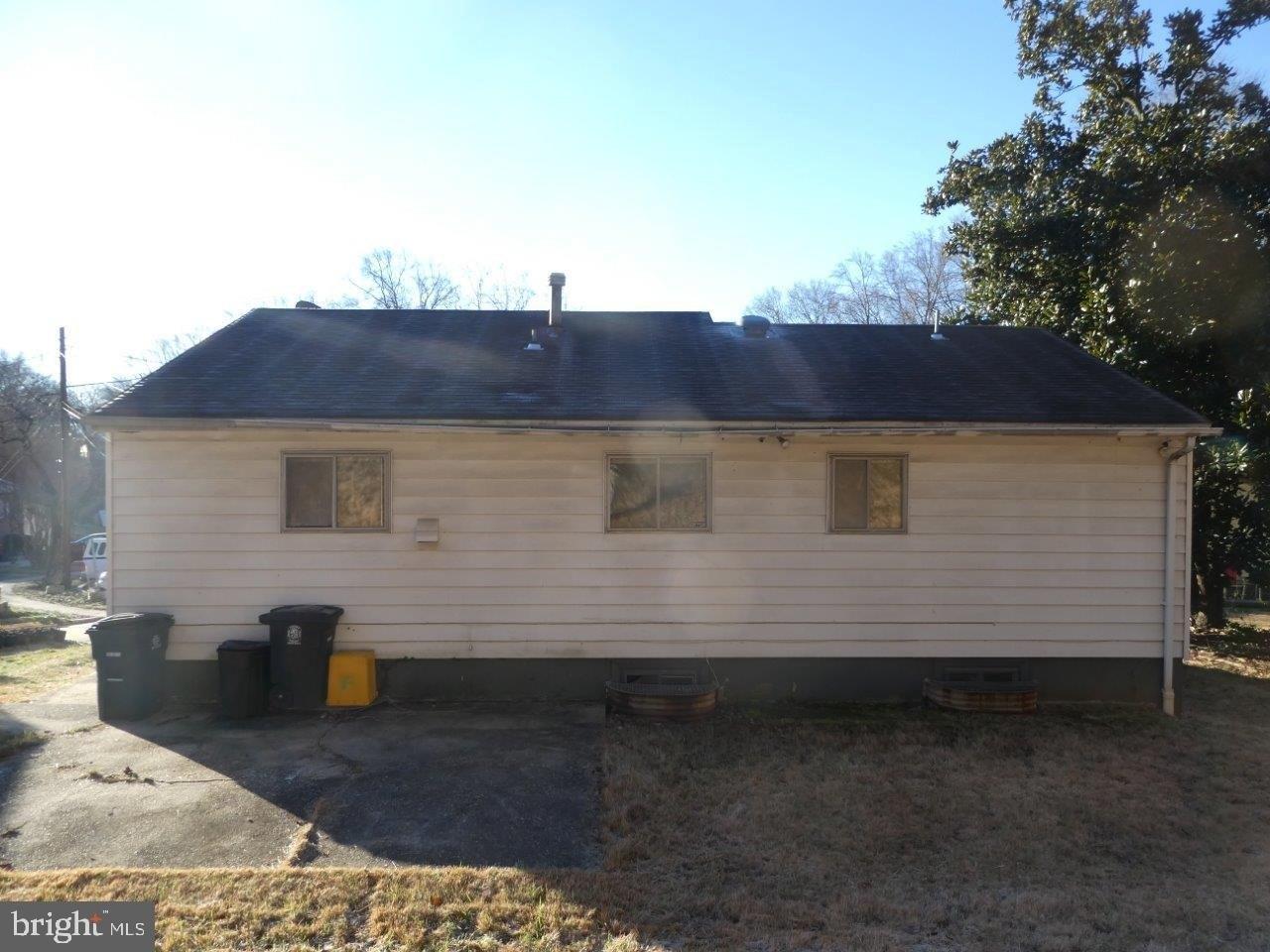 Furman Ct, Riverdale, MD 20737