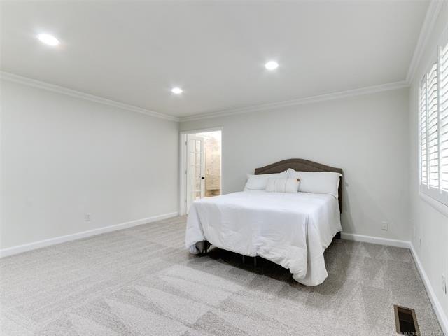 S 70th Ave E, Tulsa, OK 74133