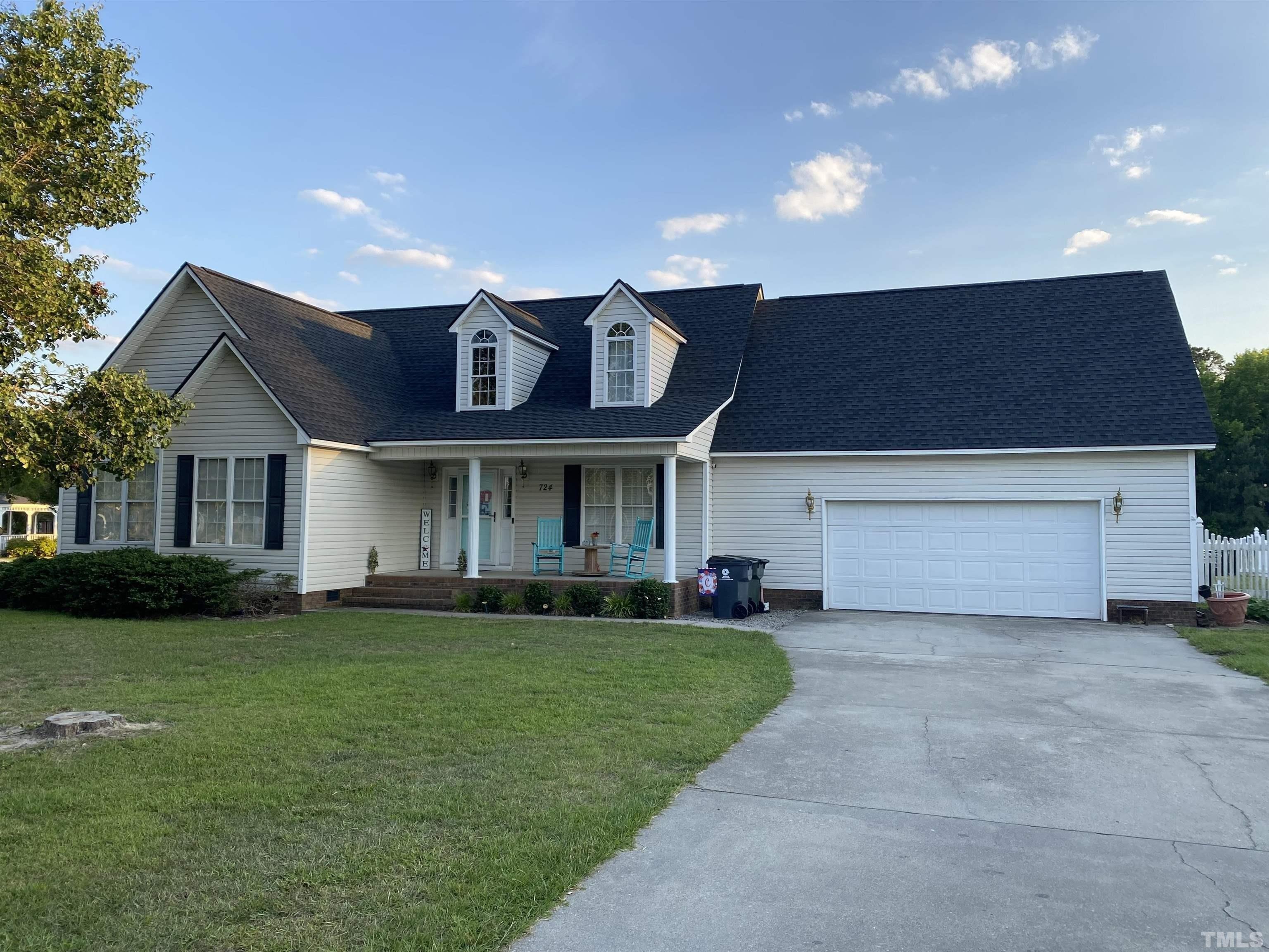 Iris Bryant Rd, Dunn, NC 28334