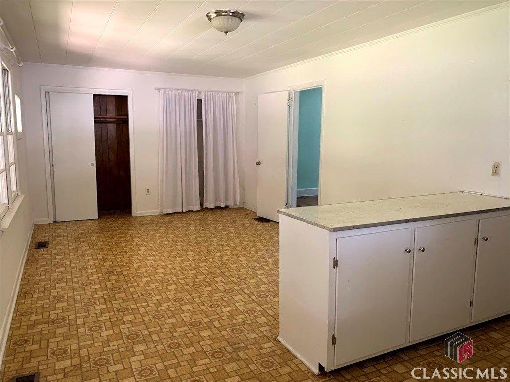 Sunset Dr, Athens, GA 30606