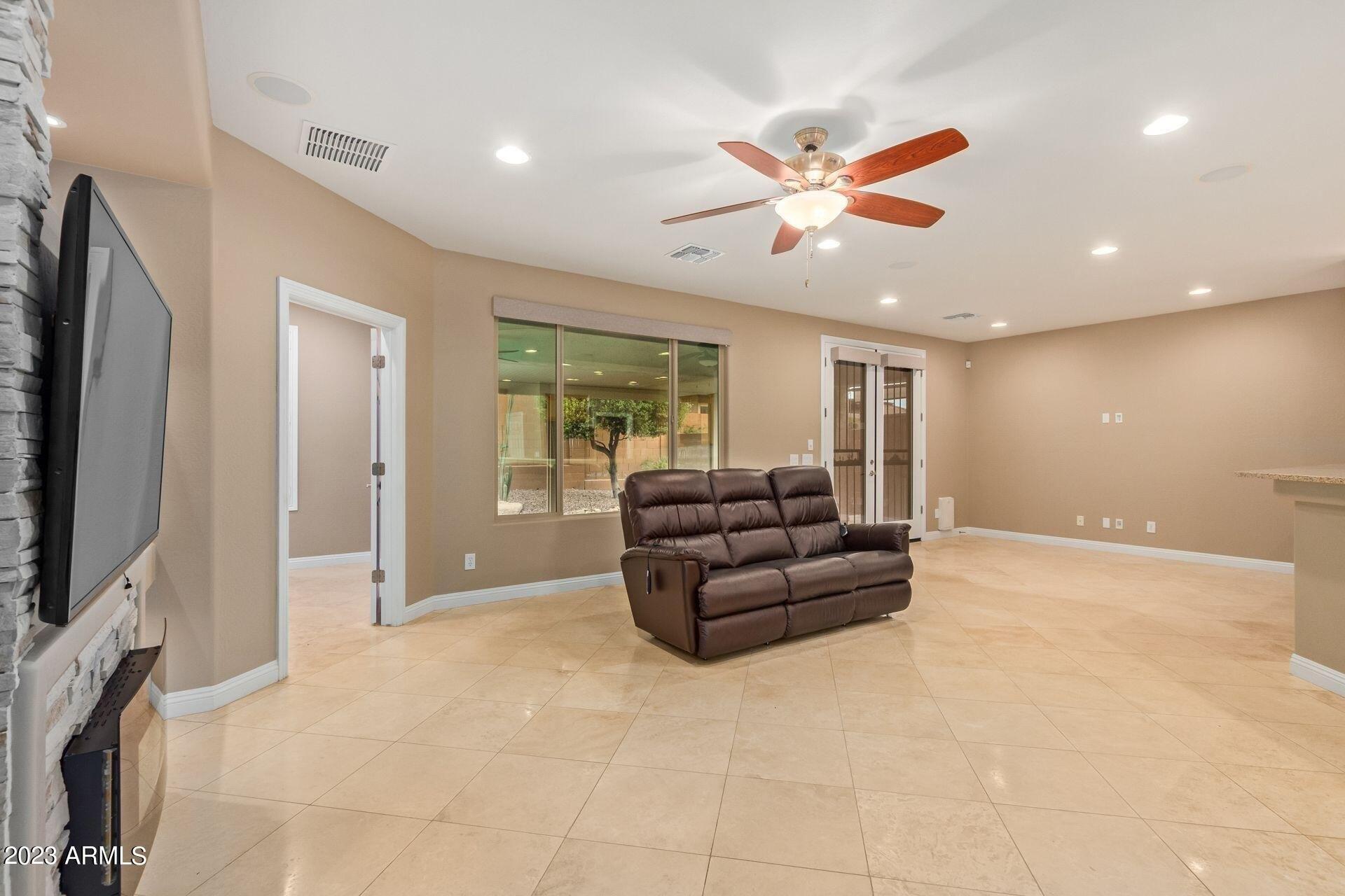 W Tonto Ln, Buckeye, AZ 85396