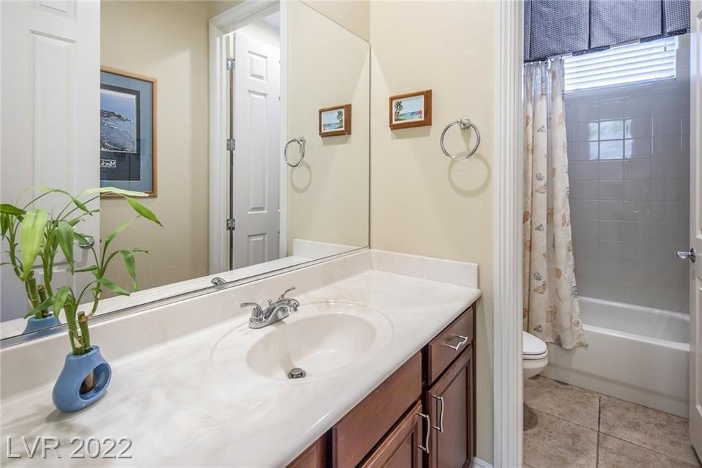 Cliff Peaks St, Las Vegas, NV 89149