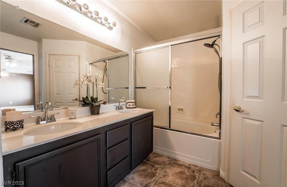 Earl Grey Ct, Las Vegas, NV 89117