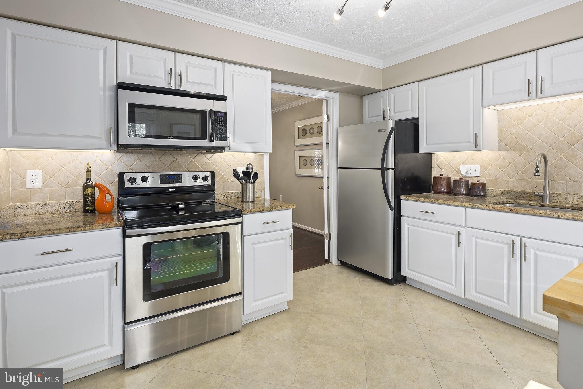 Stream Way, Springfield, VA 22152