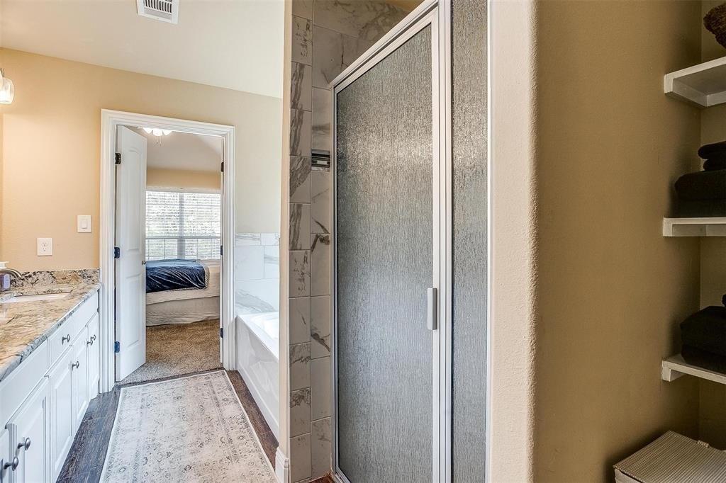 S Watson St, Alvarado, TX 76009