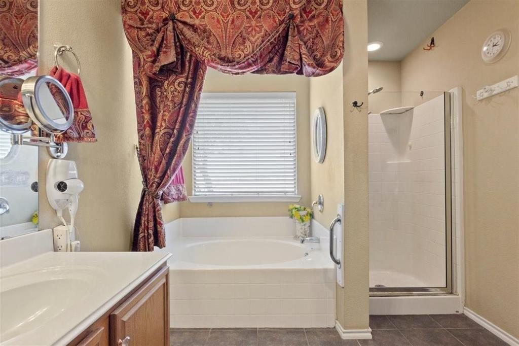 Hoover Dr, Mckinney, TX 75071