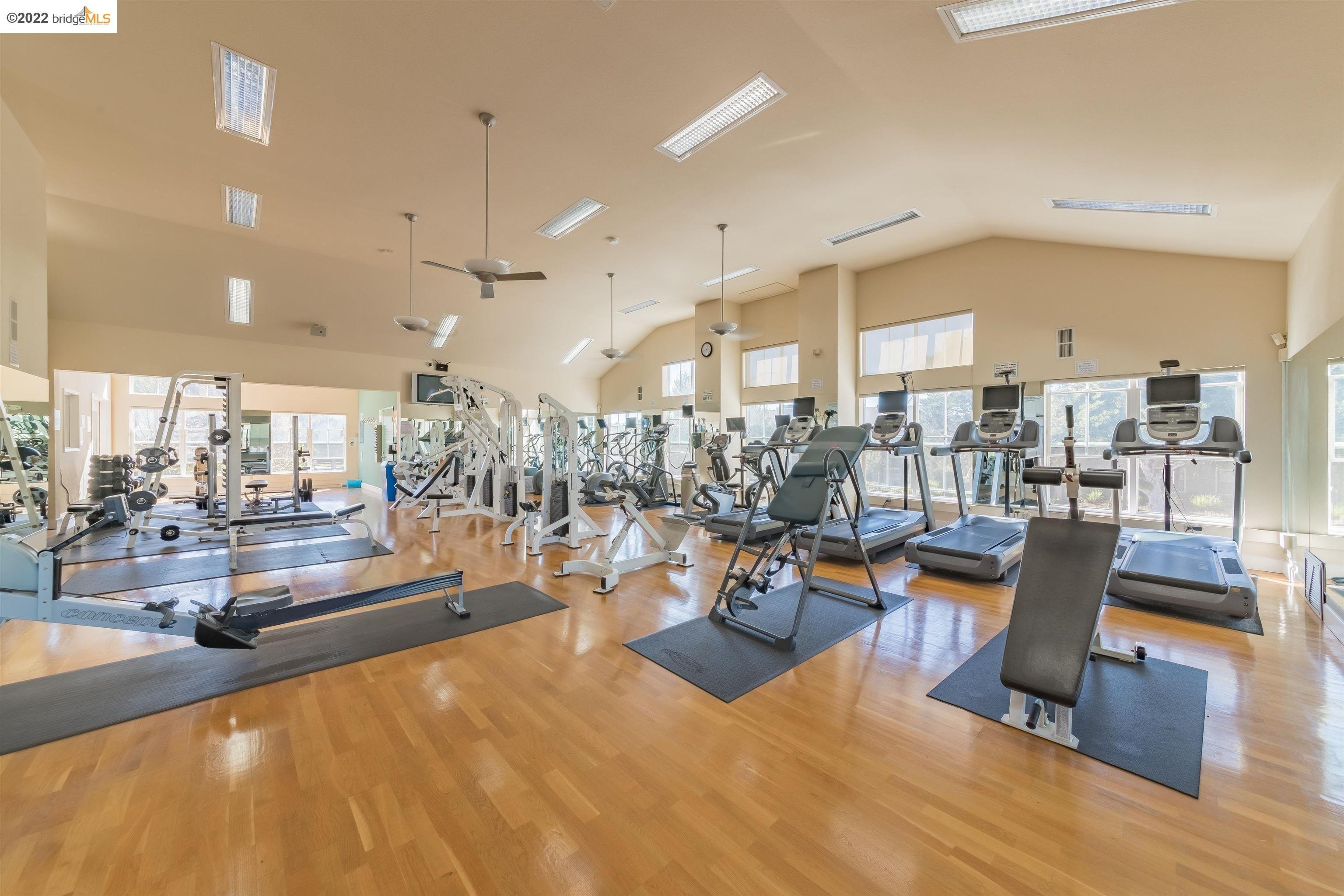 Marina Lakes Dr, Richmond, CA 94804