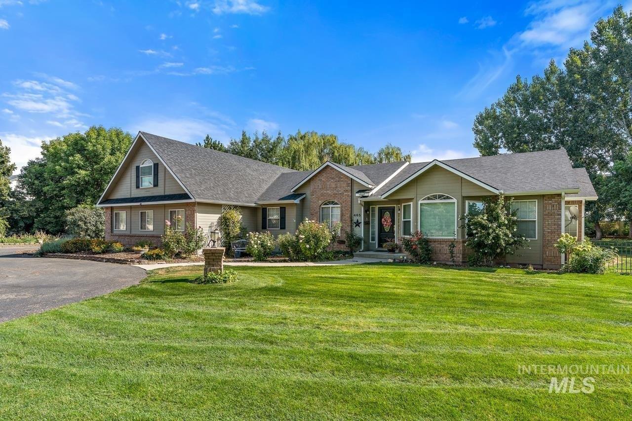 W Sly Fox St, Meridian, ID 83646