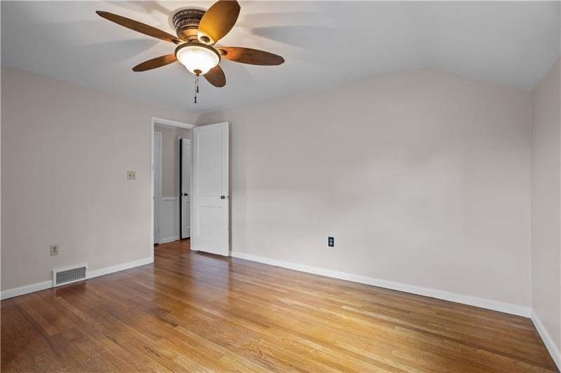 Orchard Hill Dr, Pittsburgh, PA 15236