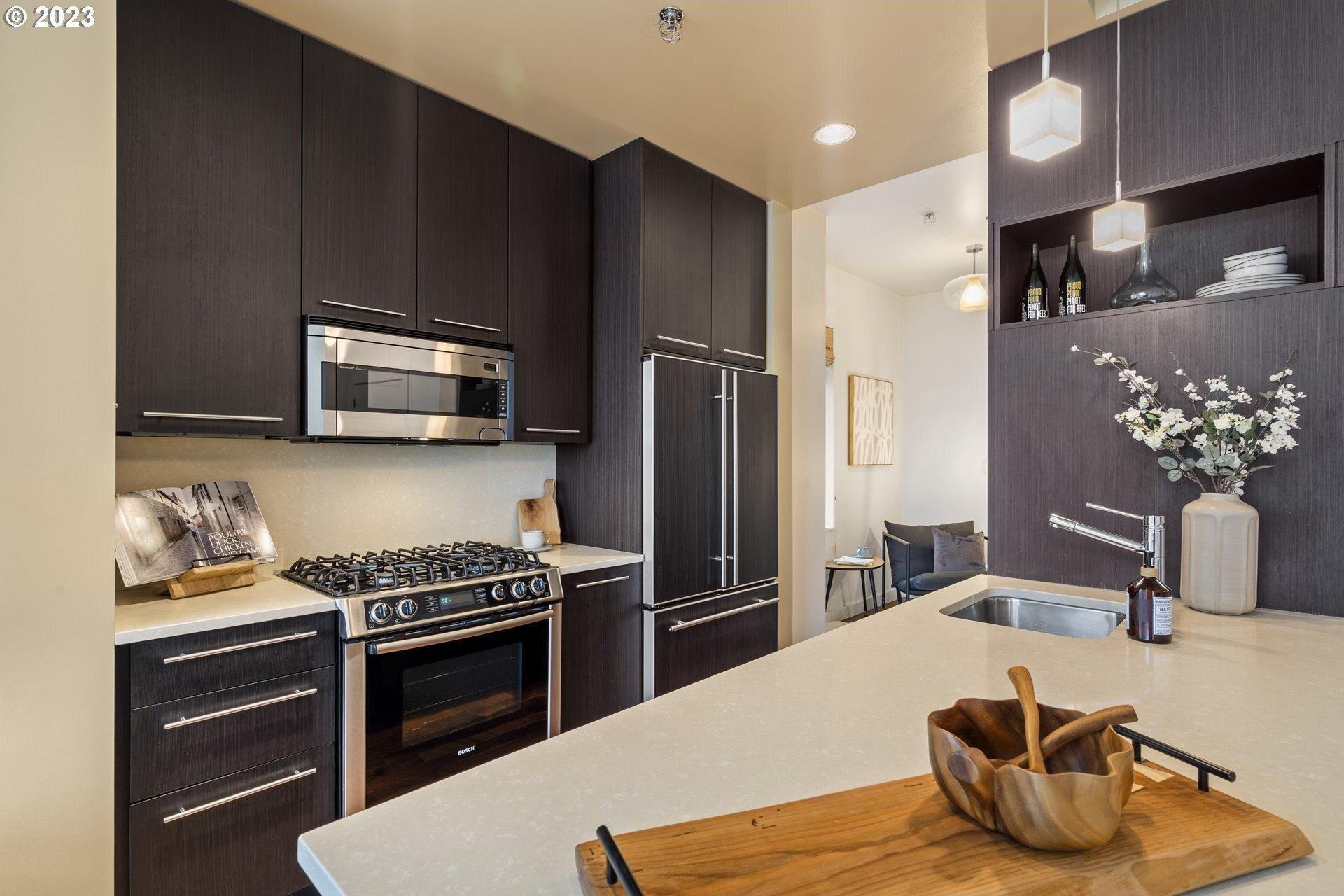 Newport Cir, Redwood City, CA 94065