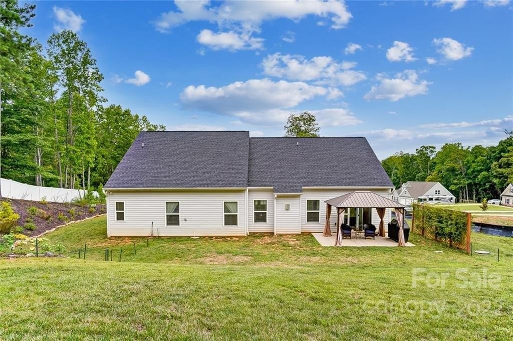 Holly Springs Loop, Troutman, NC 28166