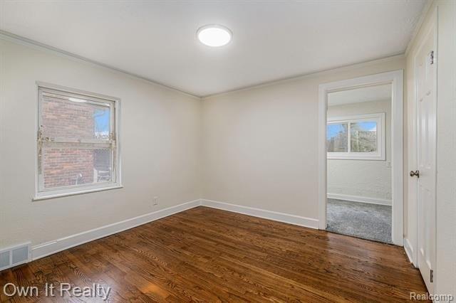 Grayton St, Detroit, MI 48224