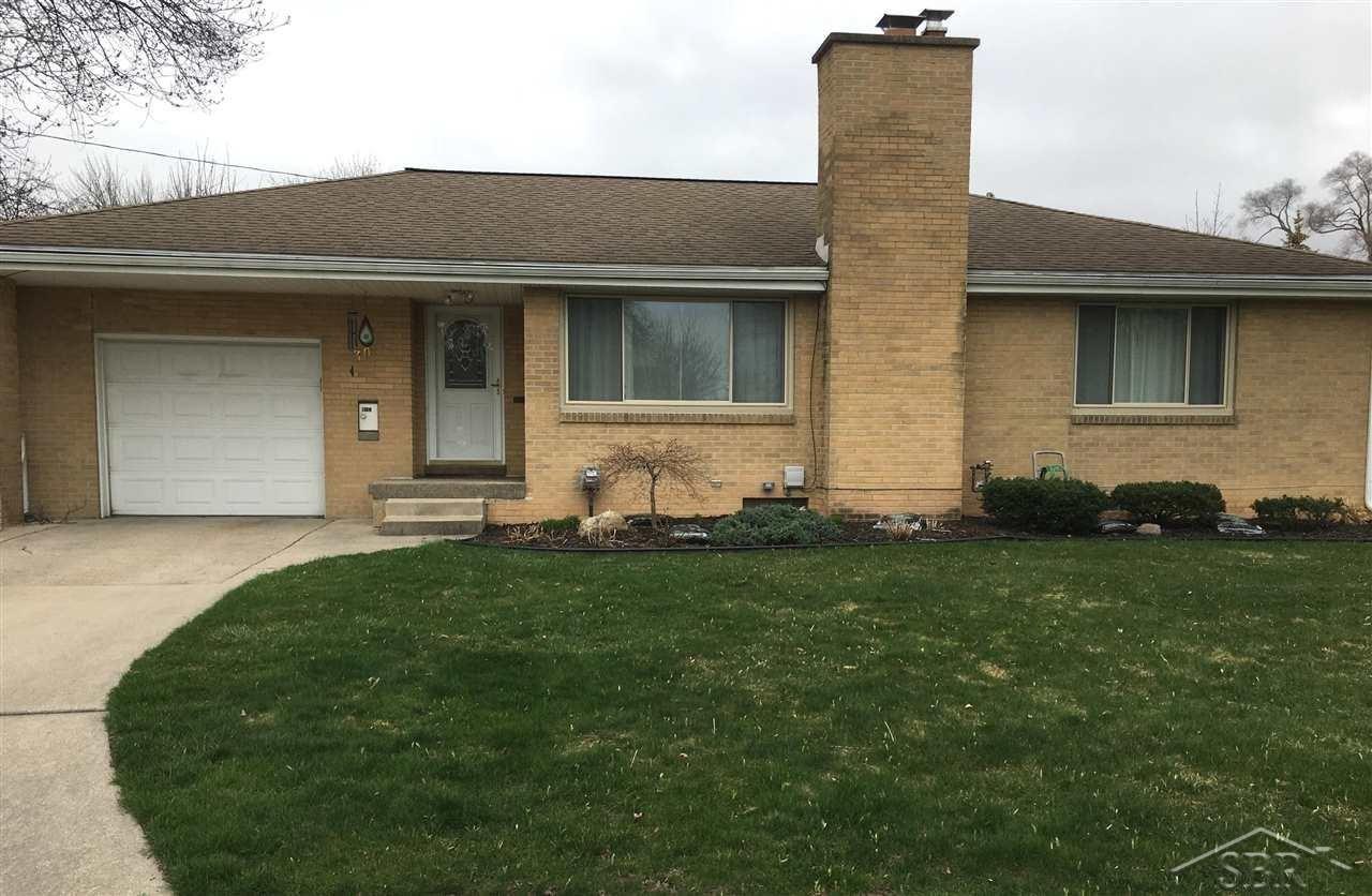 Congress Court B, Saginaw, MI 48602