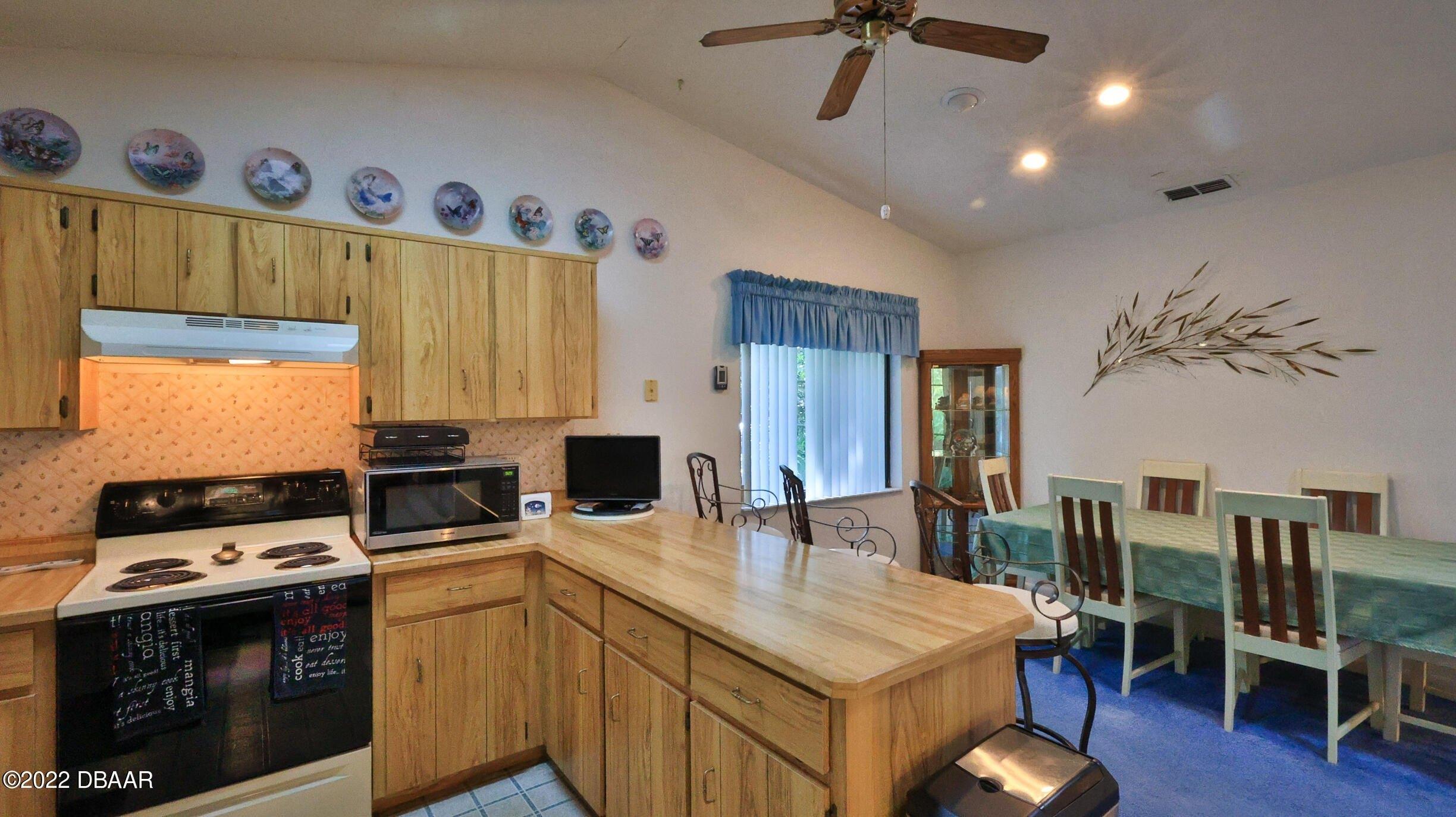 Freeport Ln, Palm Coast, FL 32137