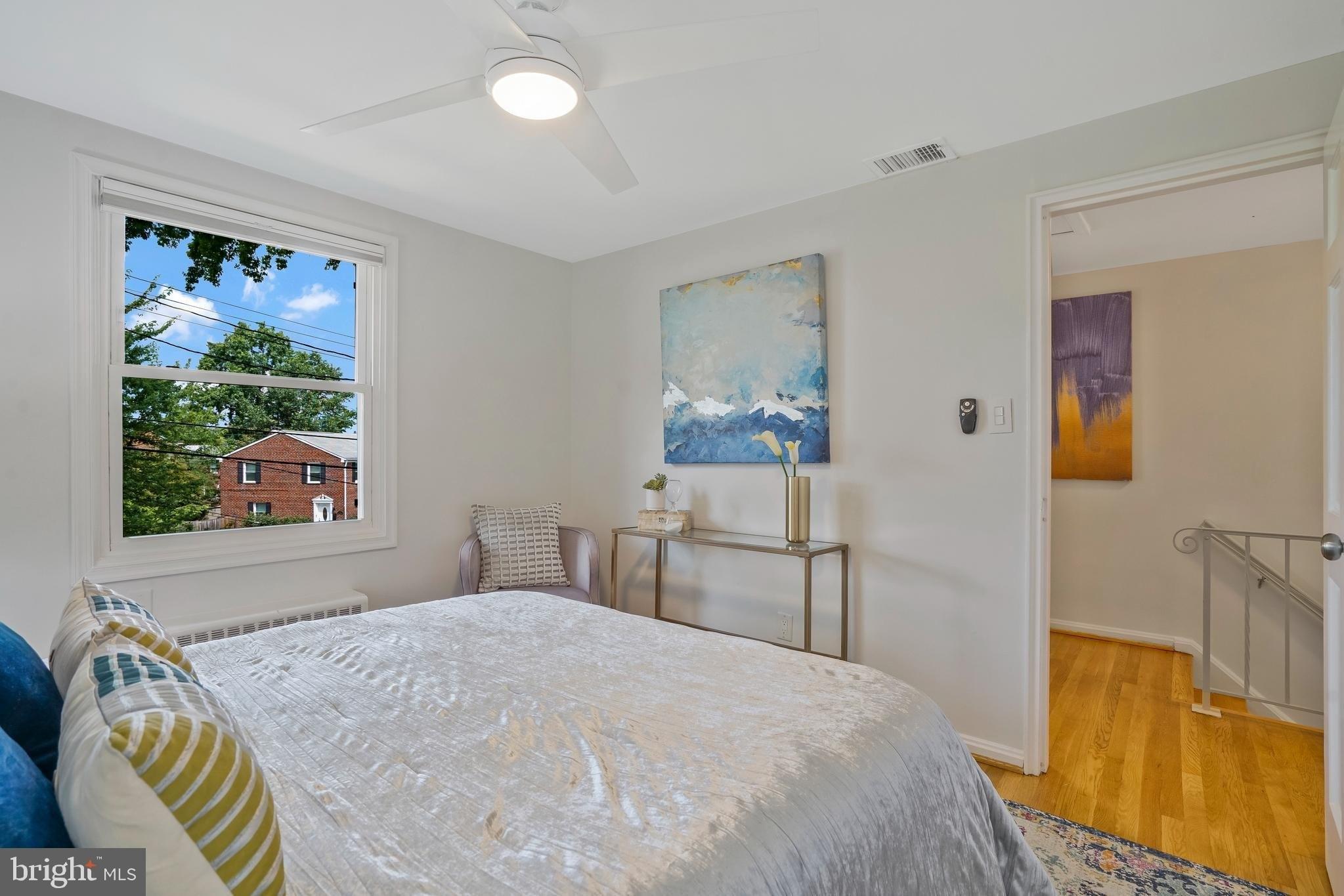 Ancell St, Alexandria, VA 22305