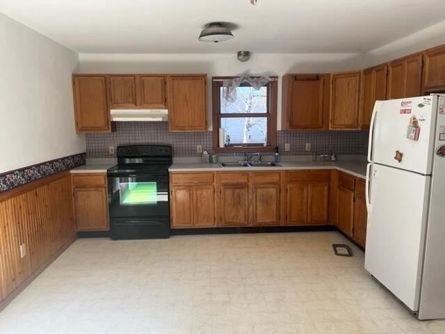 Sunny Hollow Pl, Bangor, ME 04401