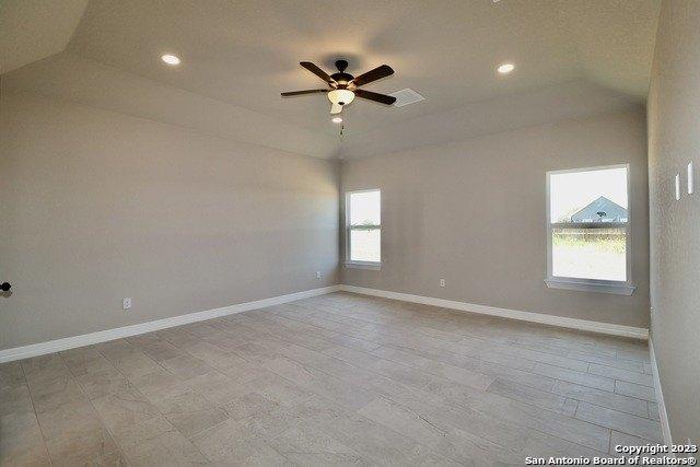 Fm 3175, Lytle, TX 78052