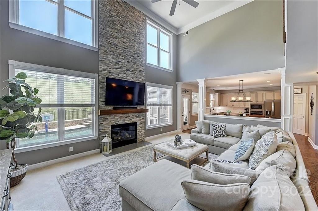 Lantern Way Cir, Cornelius, NC 28031