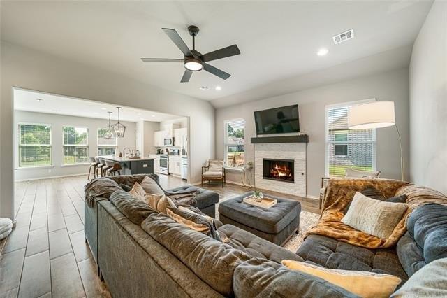 S 7th Ct, Broken Arrow, OK 74012