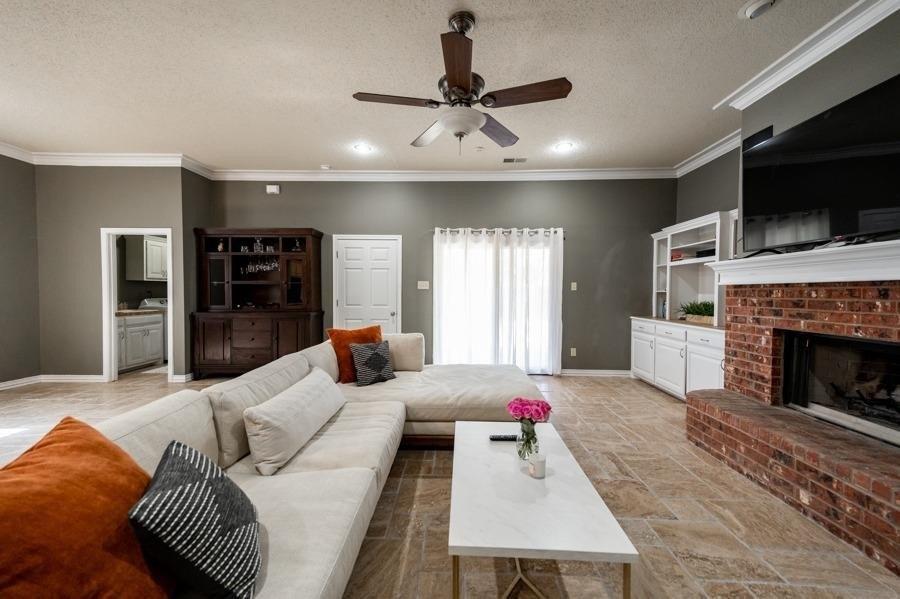Loyola St, Lubbock, TX 79415