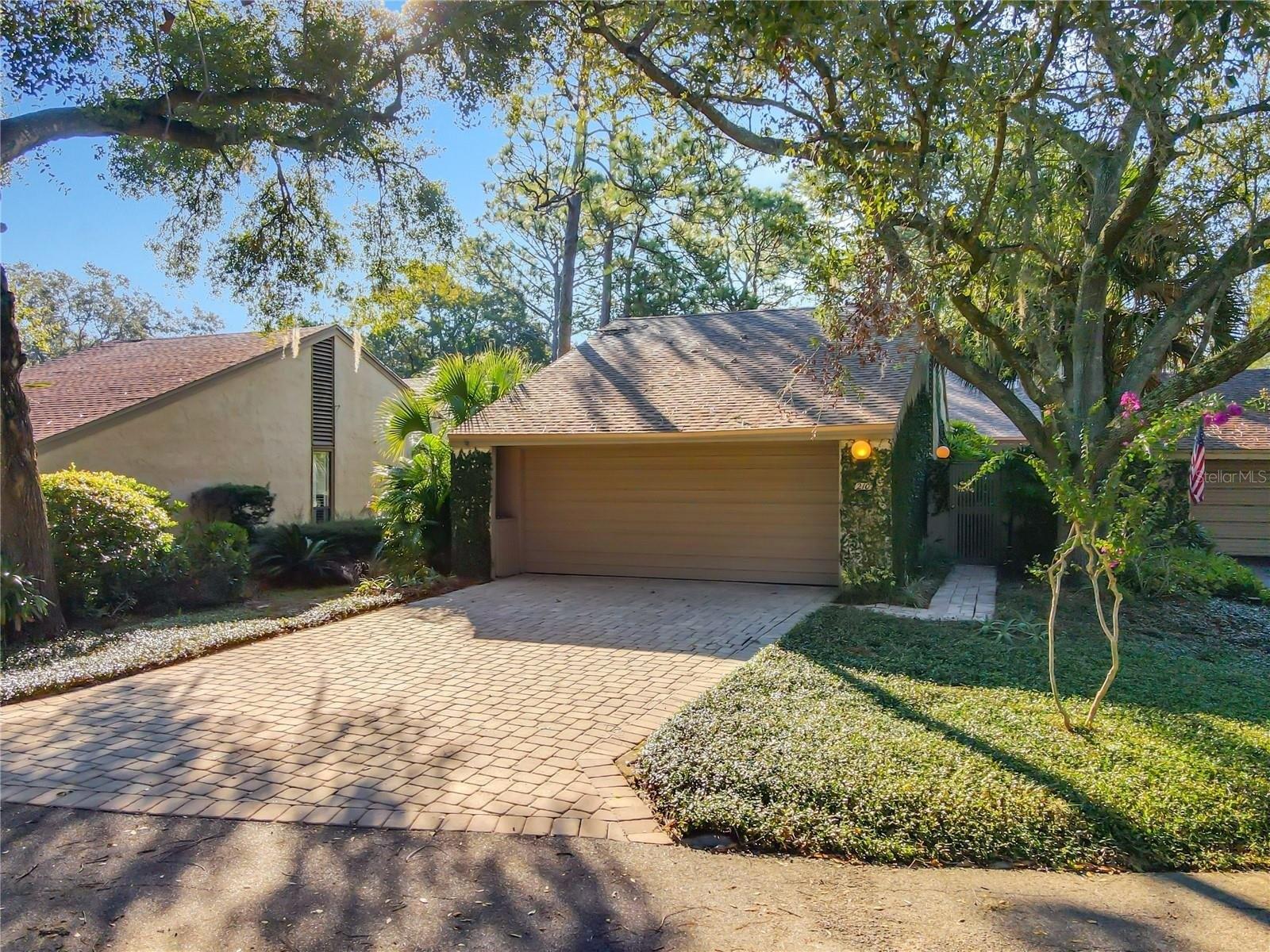 Weeping Elm Ln, Longwood, FL 32779