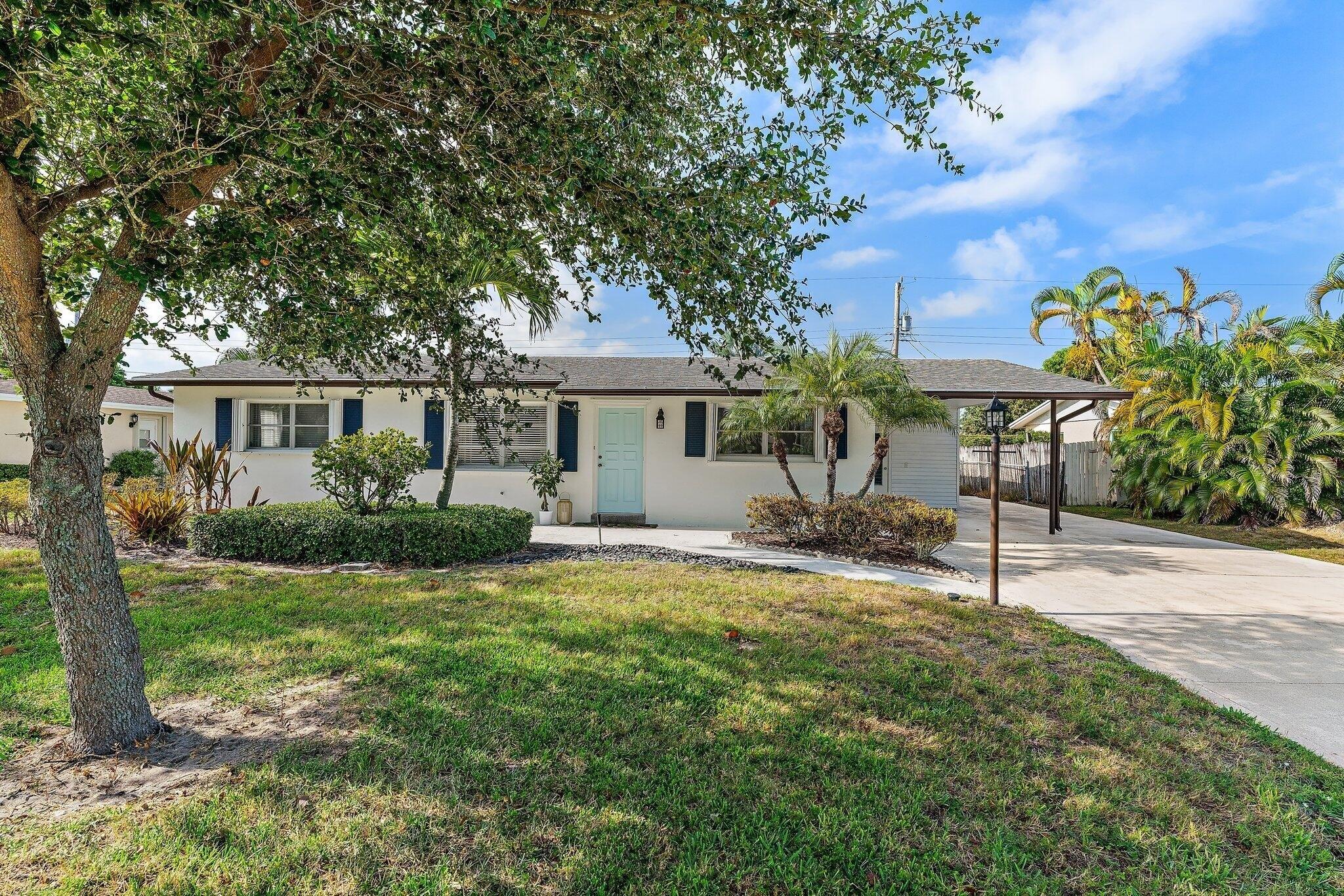 N Wallen Dr, West Palm Beach, FL 33410