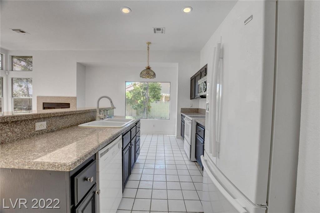 Dove Creek Rd, North Las Vegas, NV 89032