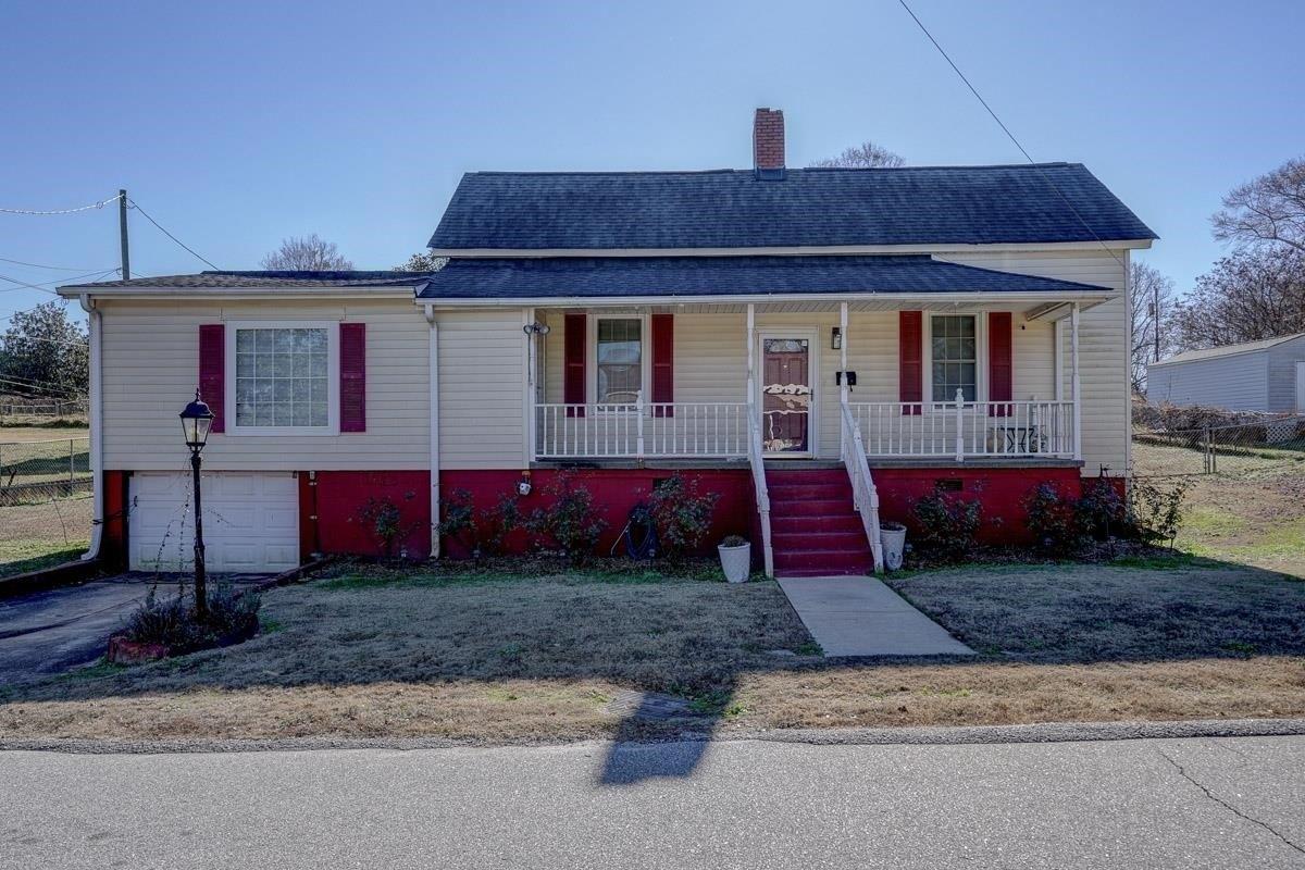 Haynes St, Piedmont, SC 29673