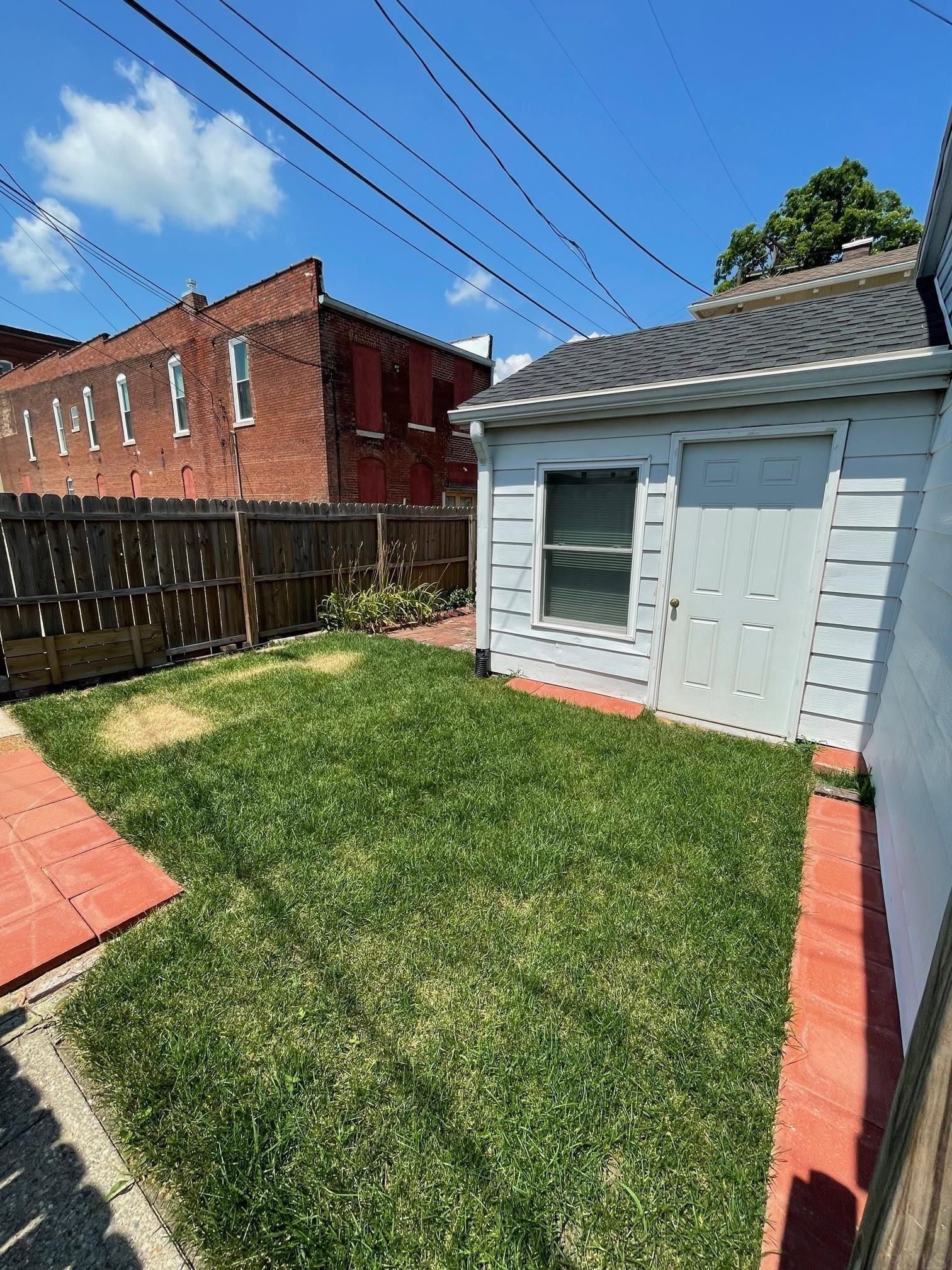 N 3rd St, Vincennes, IN 47591