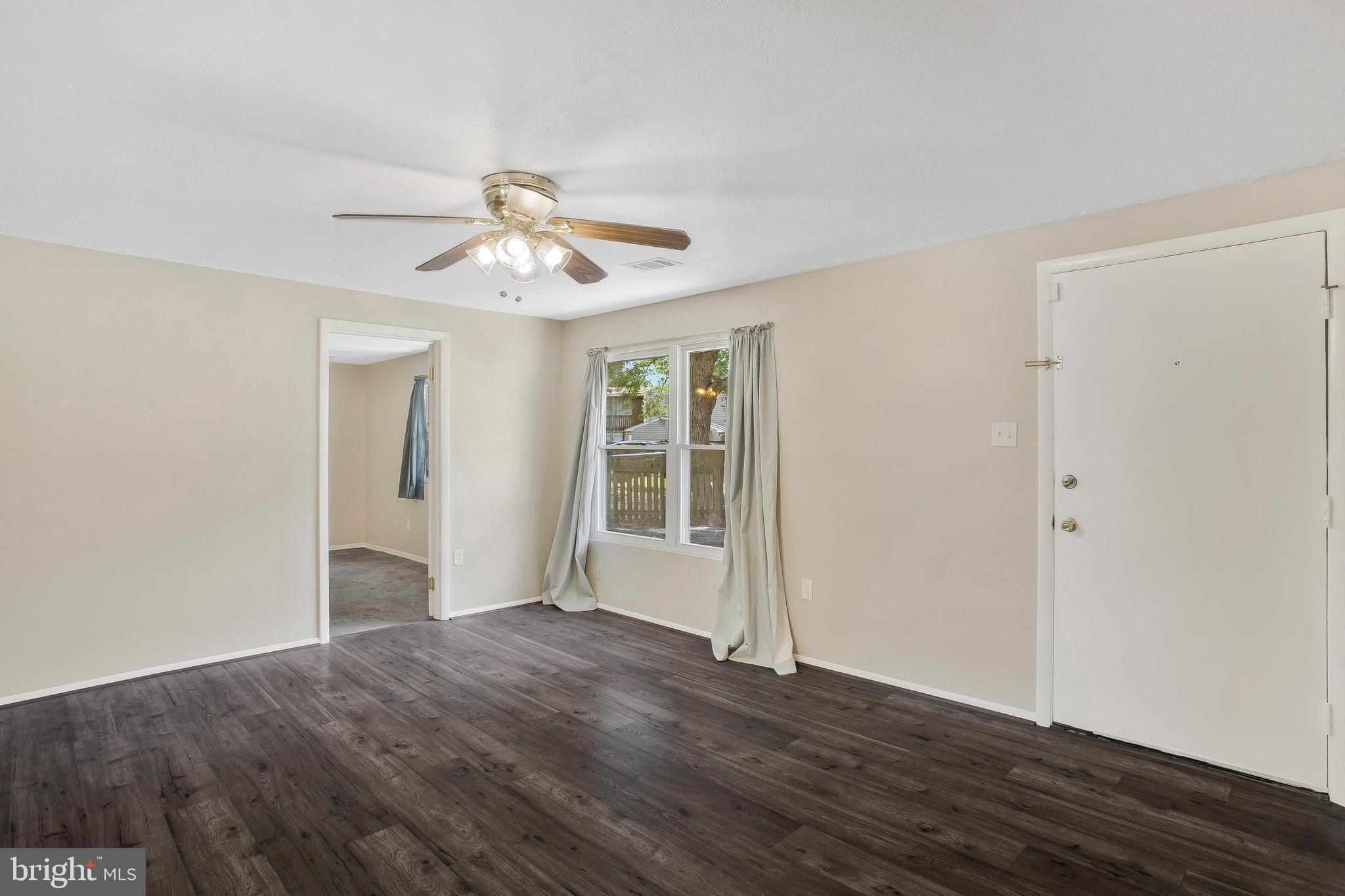 Cardigan Ct, Waldorf, MD 20602
