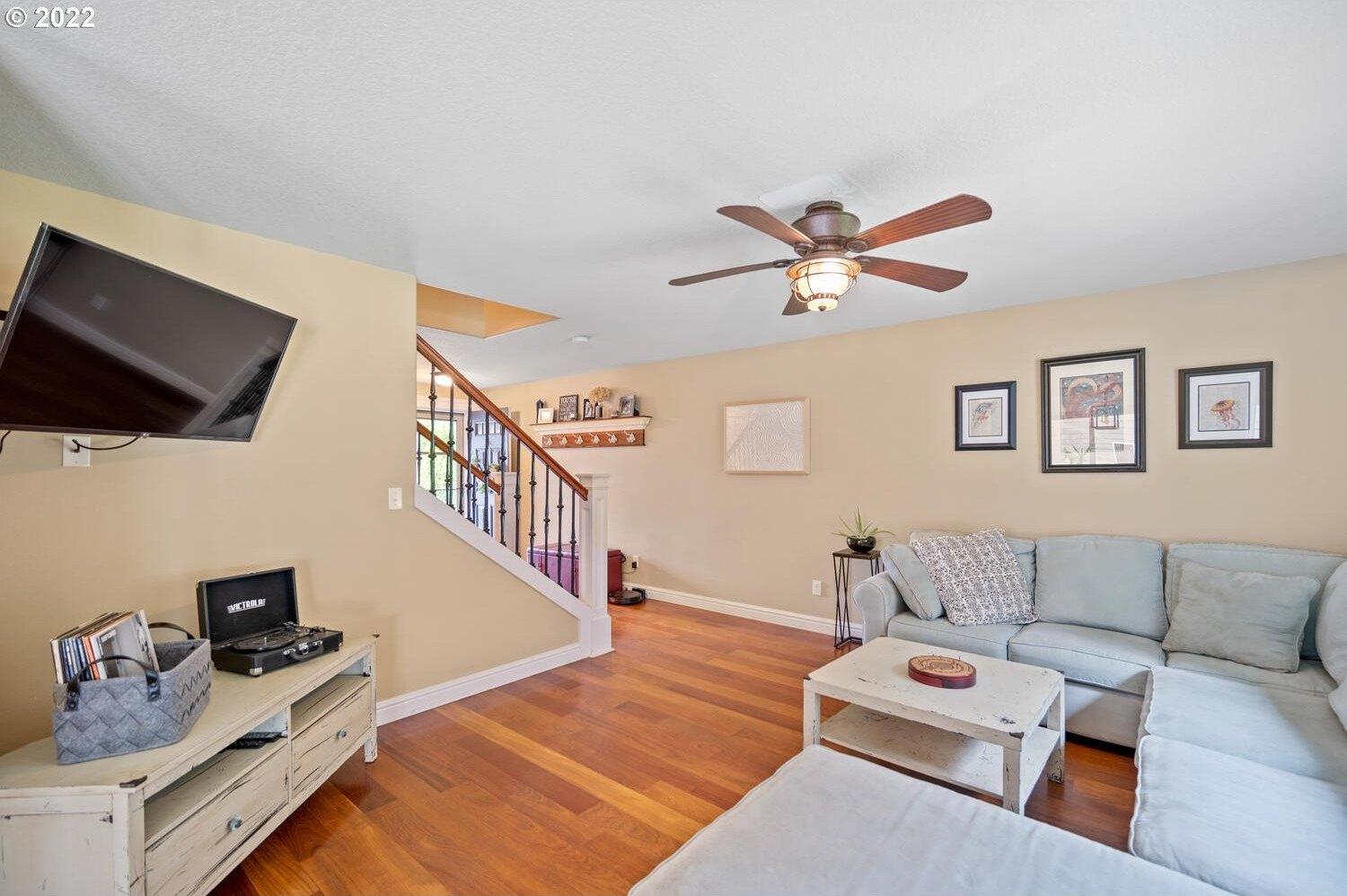 S 32nd Pl, Ridgefield, WA 98642