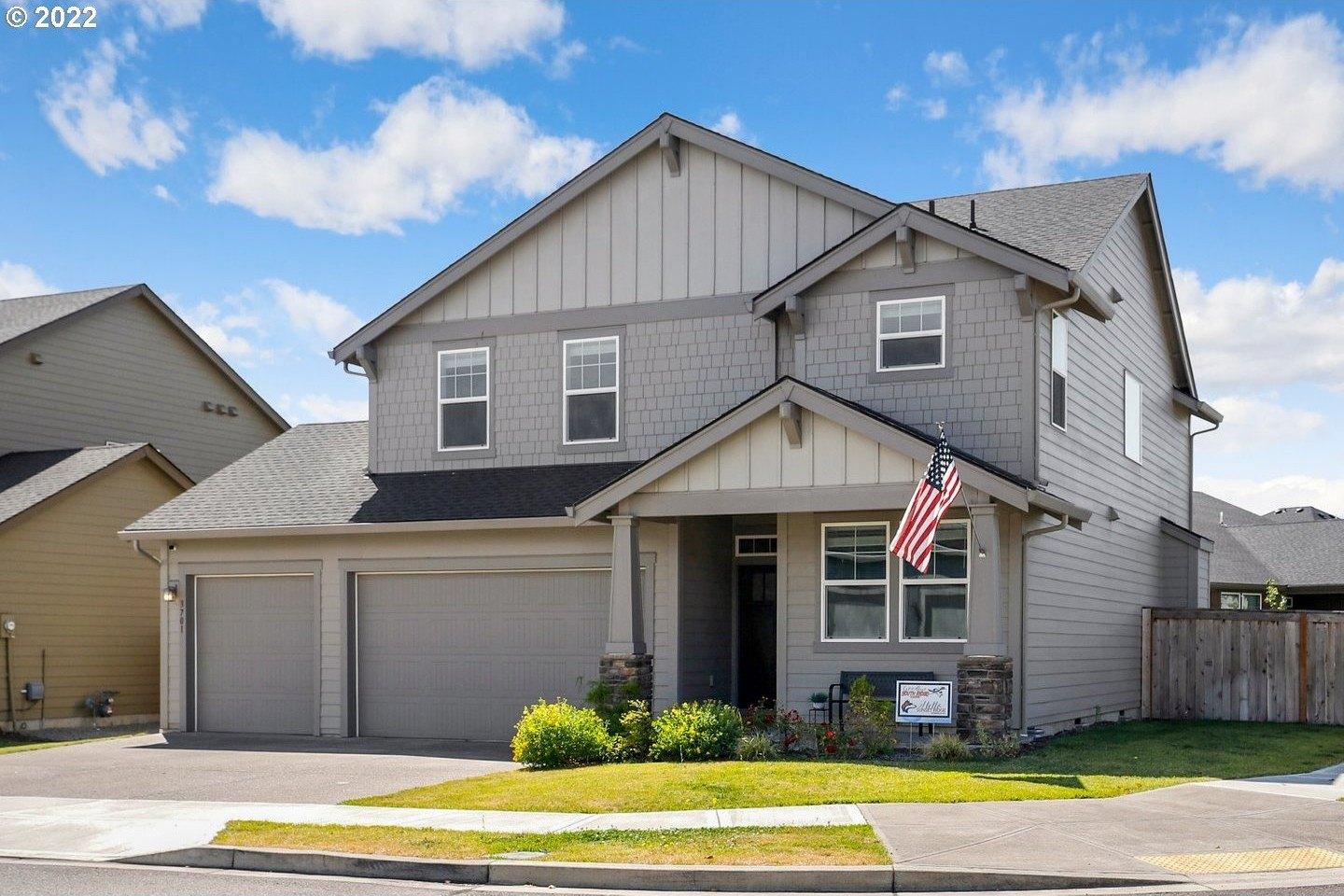 S 39th Pl, Ridgefield, WA 98642