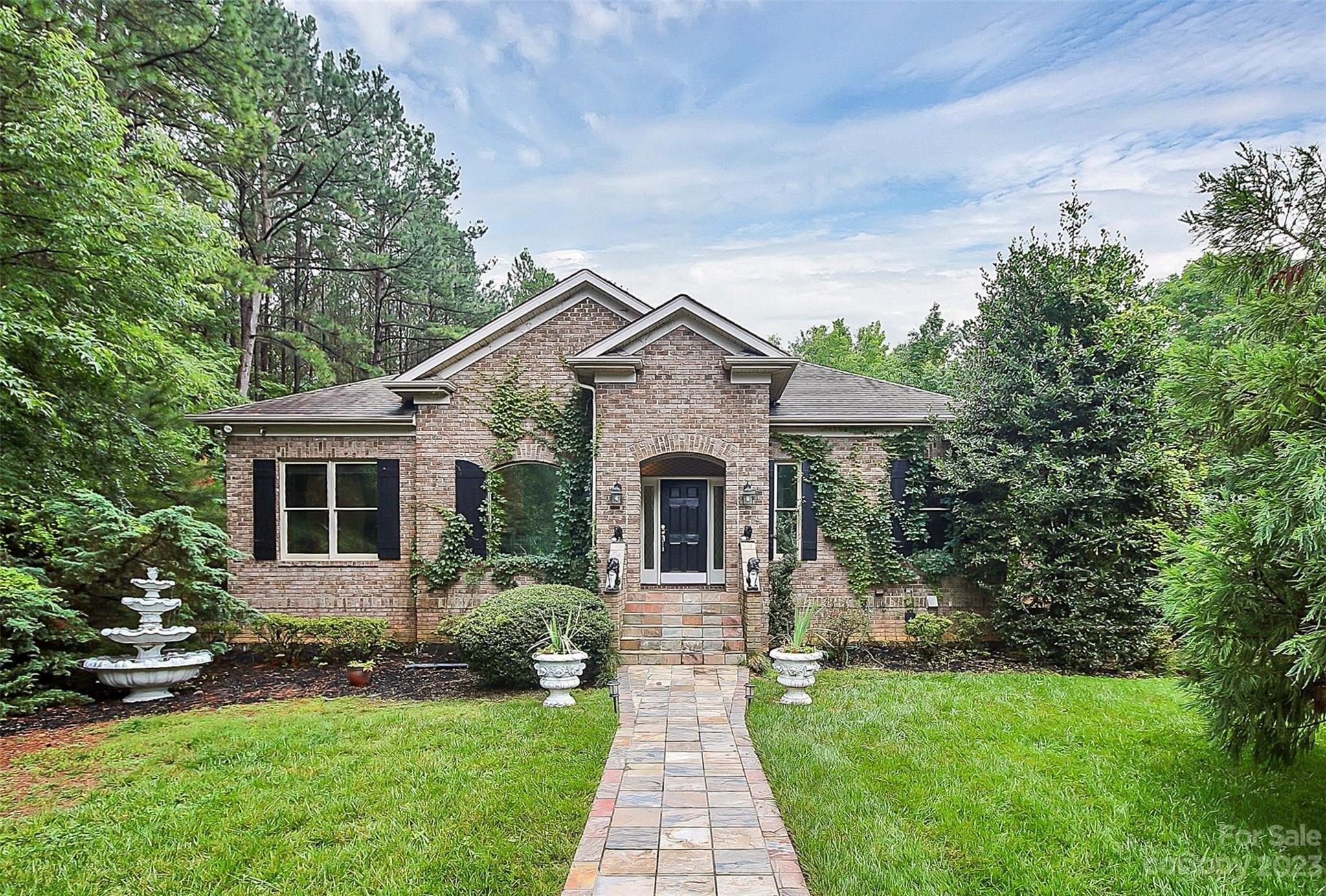 Mckee Rd, Charlotte, NC 28278