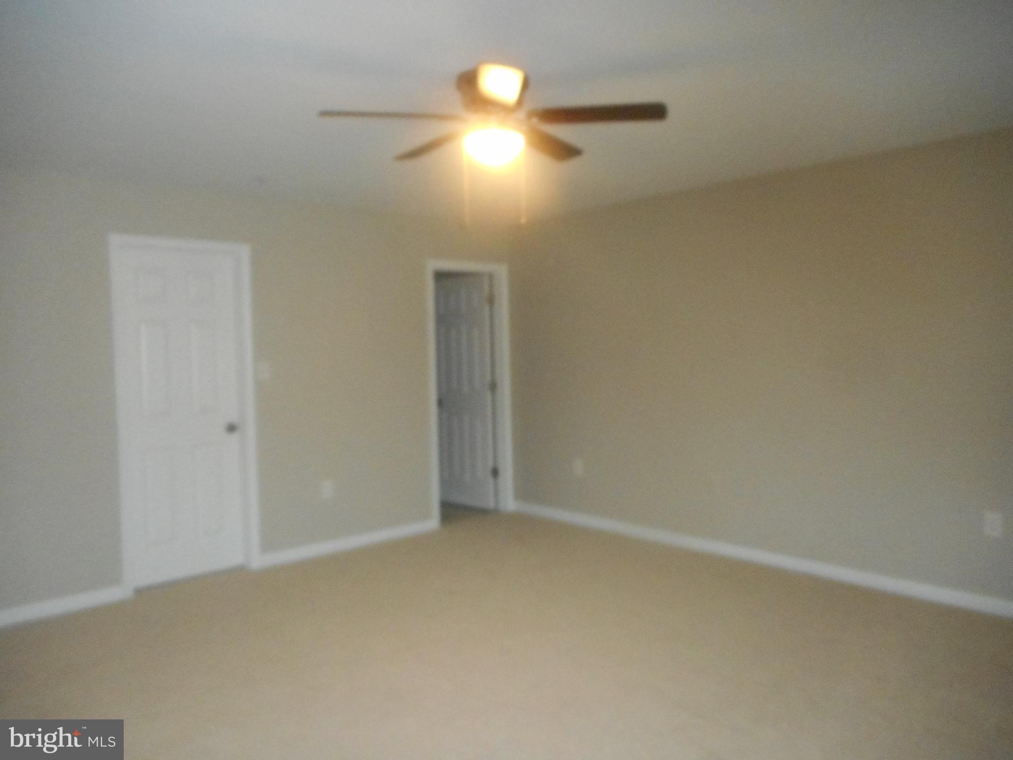 Maemoore Ct, District Heights, MD 20747