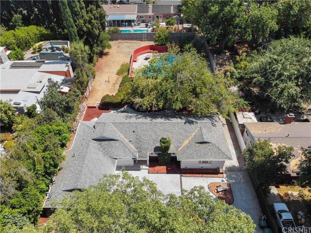 Ruggiero Ave, Sylmar, CA 91342