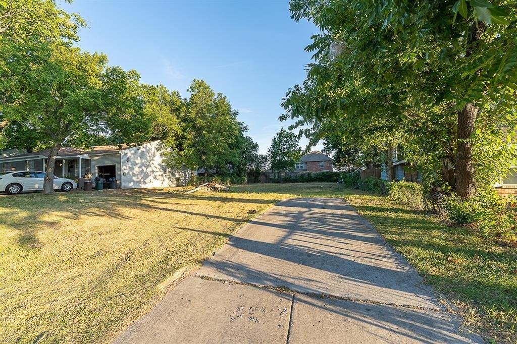 Cedar Dr, Mesquite, TX 75149