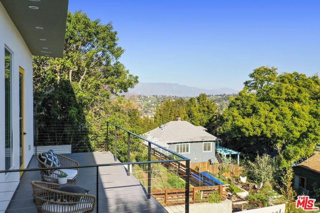 Vestal Ave, Los Angeles, CA 90026