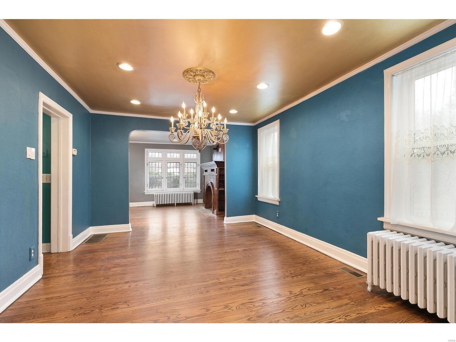Williams Ave, Saint Louis, MO 63117