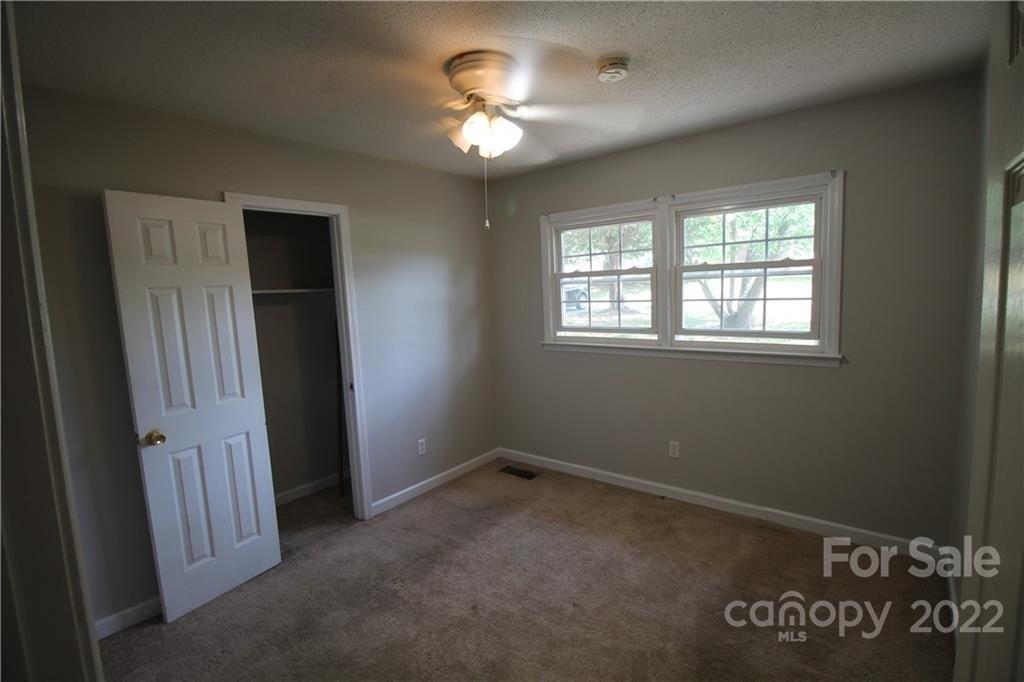 Wooddale Dr, Dallas, NC 28034