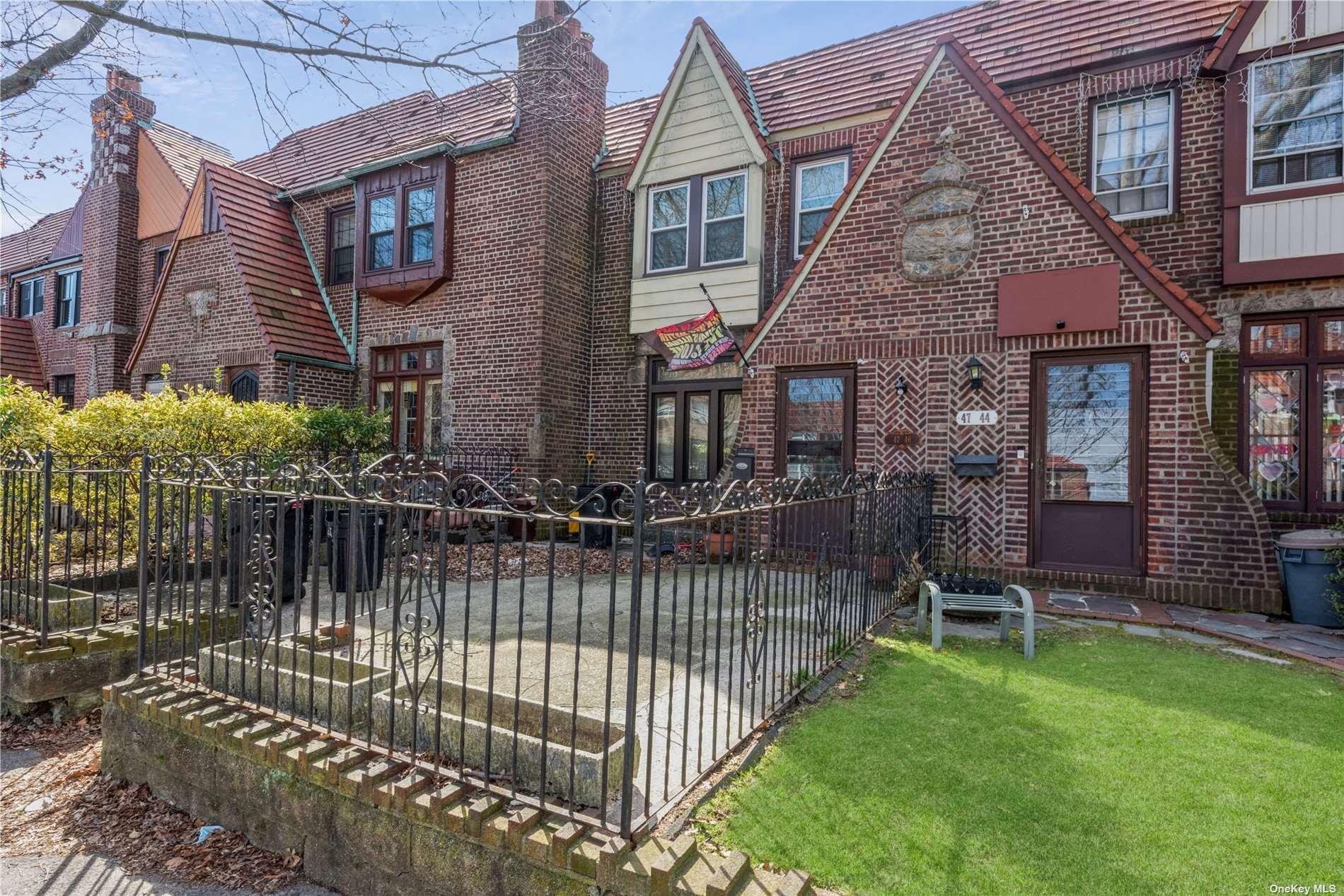 188th St, Flushing, NY 11358