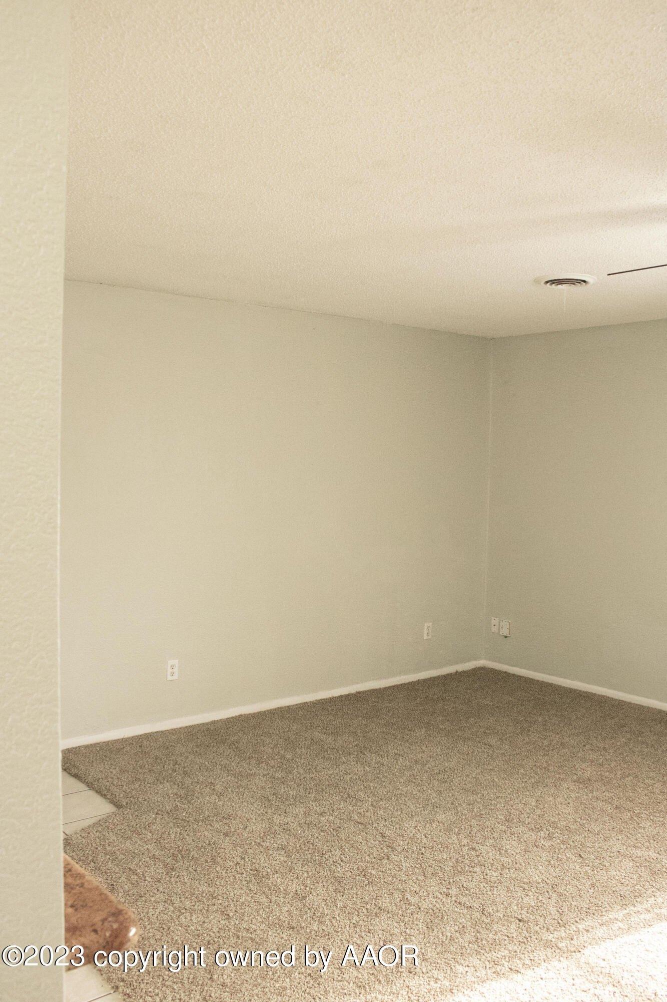 S Austin St, Amarillo, TX 79110